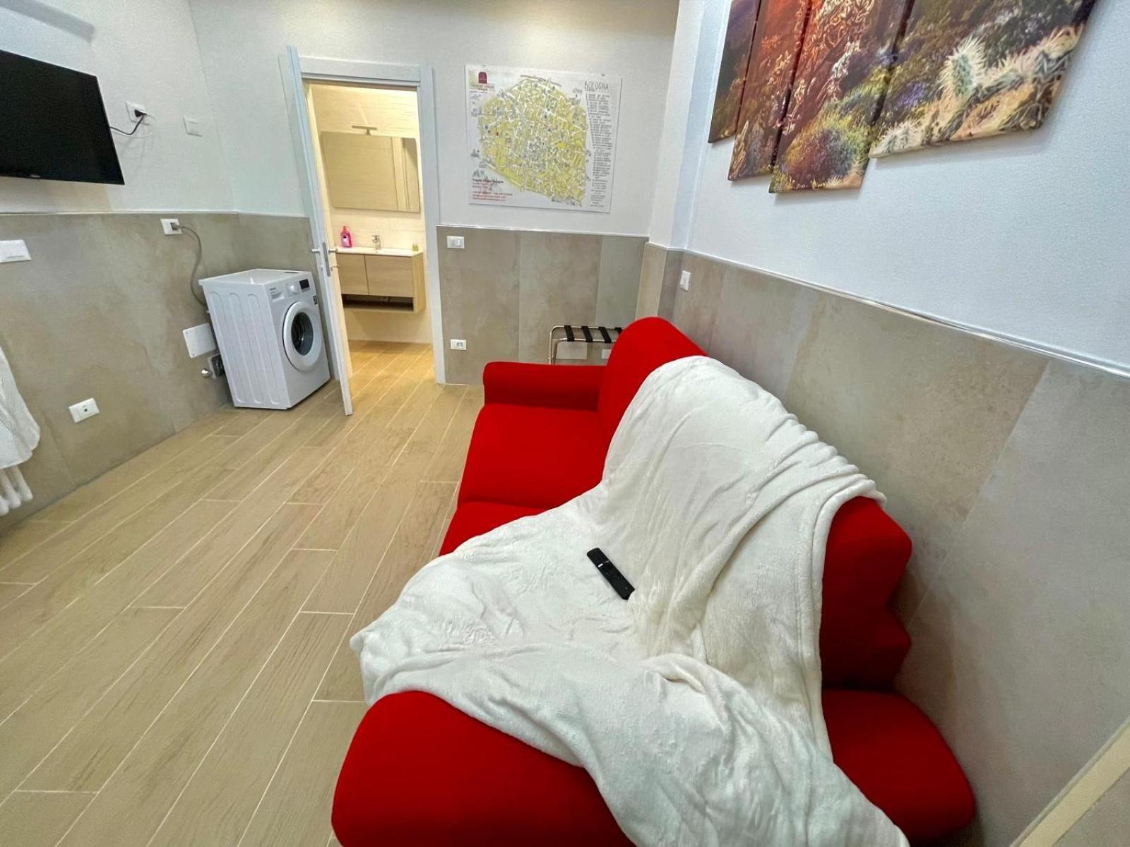 Apartmán 50 Tourist House Bologna - Pratello - Self Check-In Exteriér fotografie